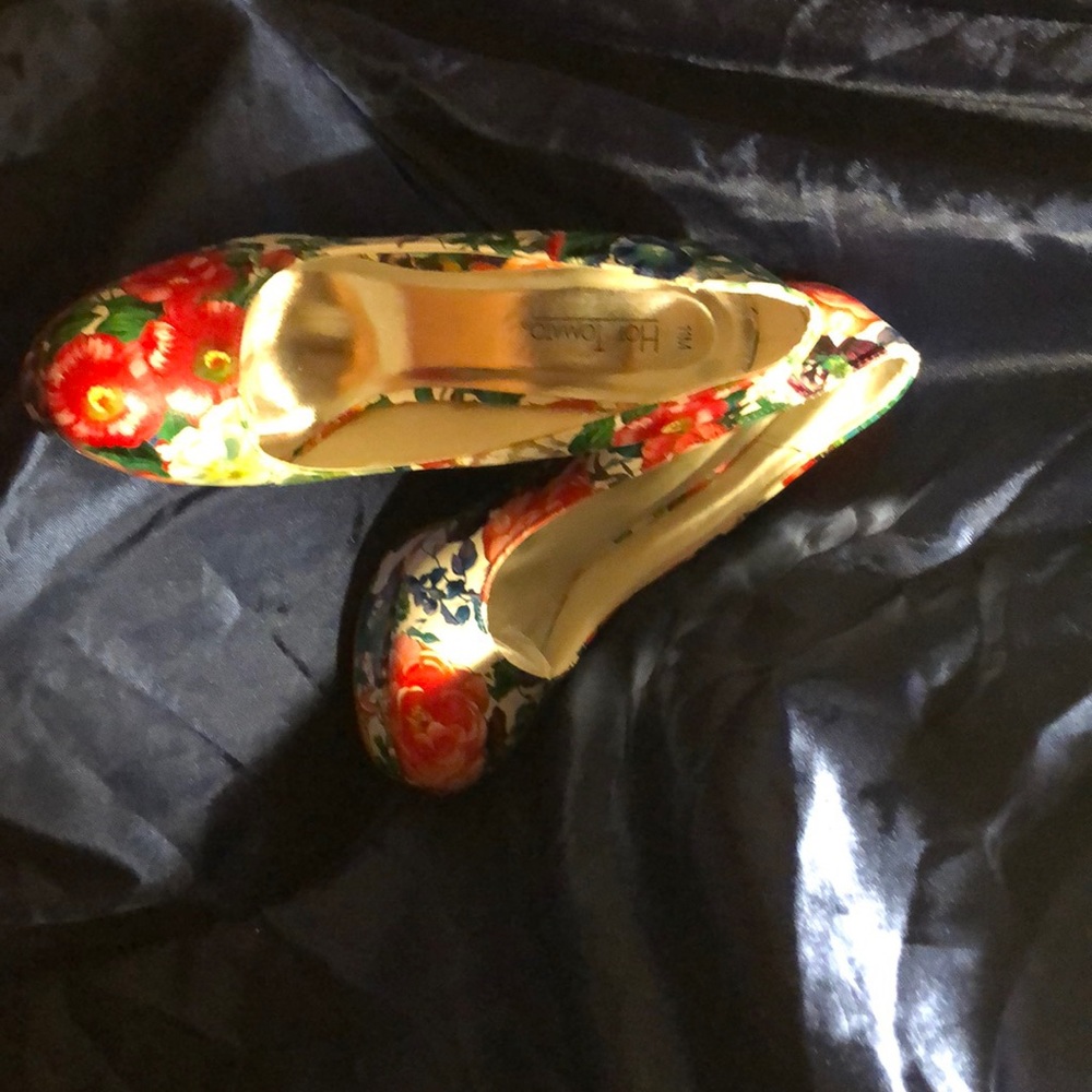 High heels - Picture 3 of 5